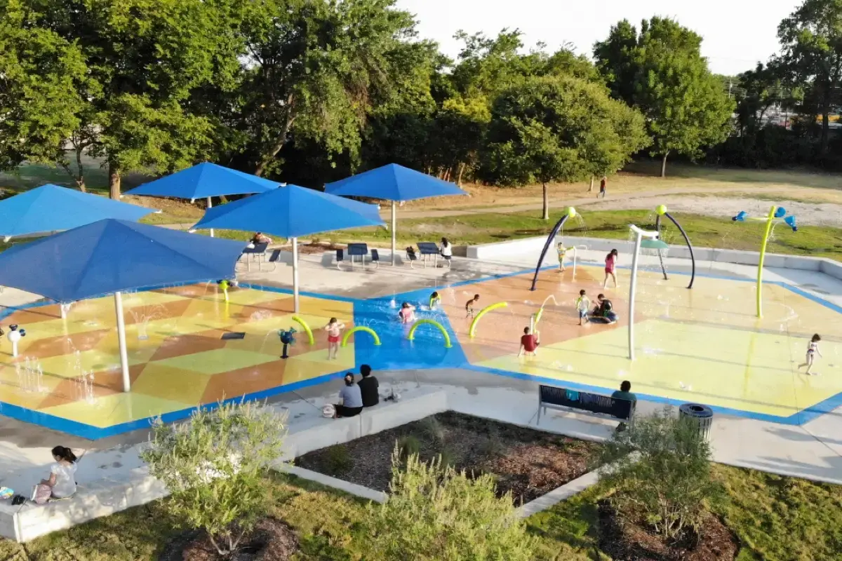 Dallas-Jaycee-Zaragoza-SplashPark14