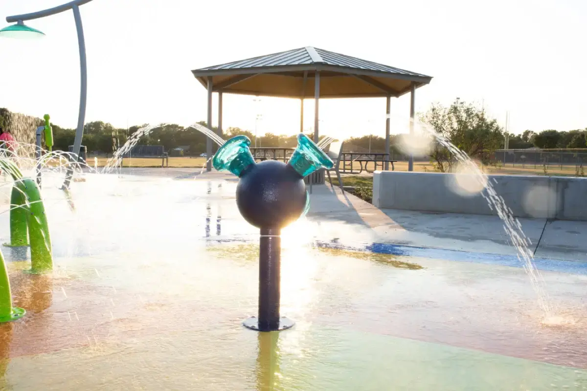 Dallas-Jaycee-Zaragoza-SplashPark4