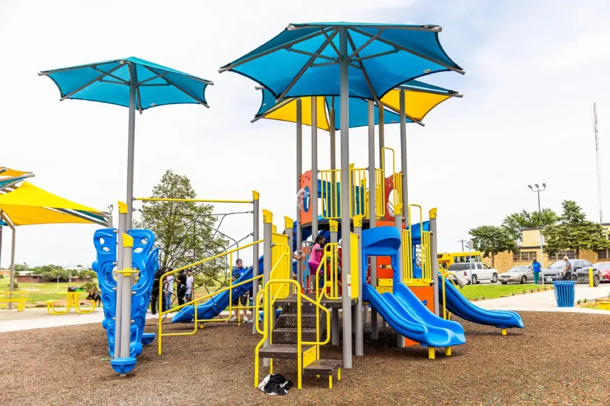 Mae-Simmons-Park4