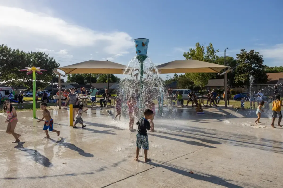 Monarch-Park-SplashPark12