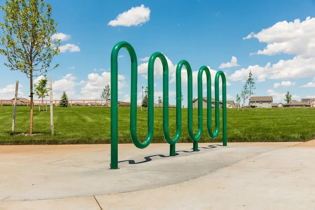 Windshire-Park-CO-Site-Amenities-Wave-Bike-Rack-View155